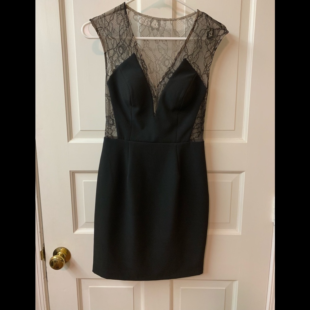 Aidan Mattox black lace cocktail dress size 2